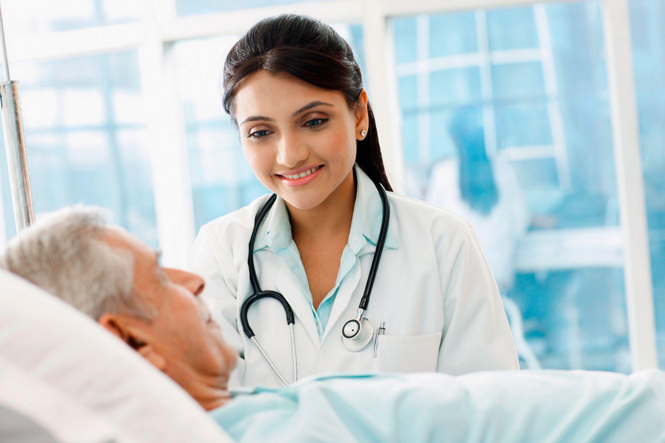 Doctors discussing